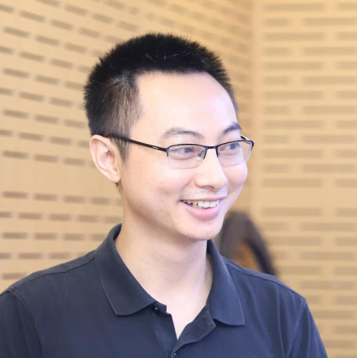 ANH HÙNG (GĐ CÔNG TY THỰC PHẨM)